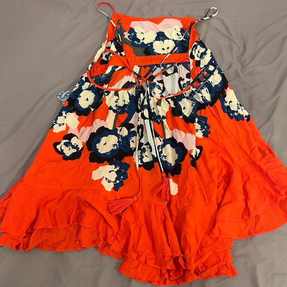 Floral Sleeveless Dress with Ruffle Hem
